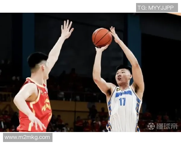 范子铭：从篮球新星到职业生涯的辉煌蜕变之路